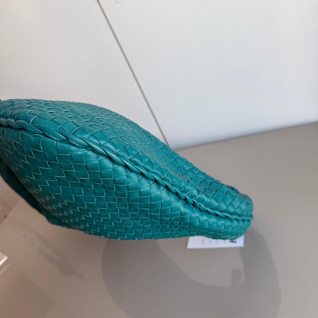 Bottega Veneta Hobo Bag Lambskin leather Teal Green 47cm For Sale 11