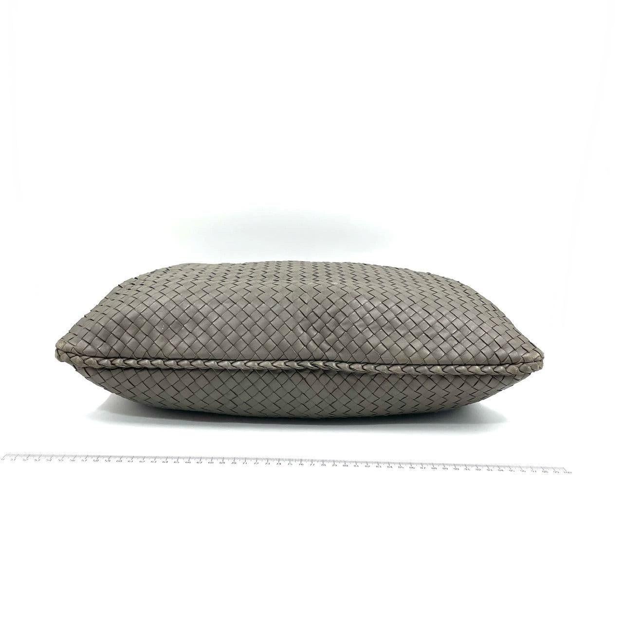 Gray Bottega Veneta Hobo Bag Large Grey Lambskin leather 53cm For Sale