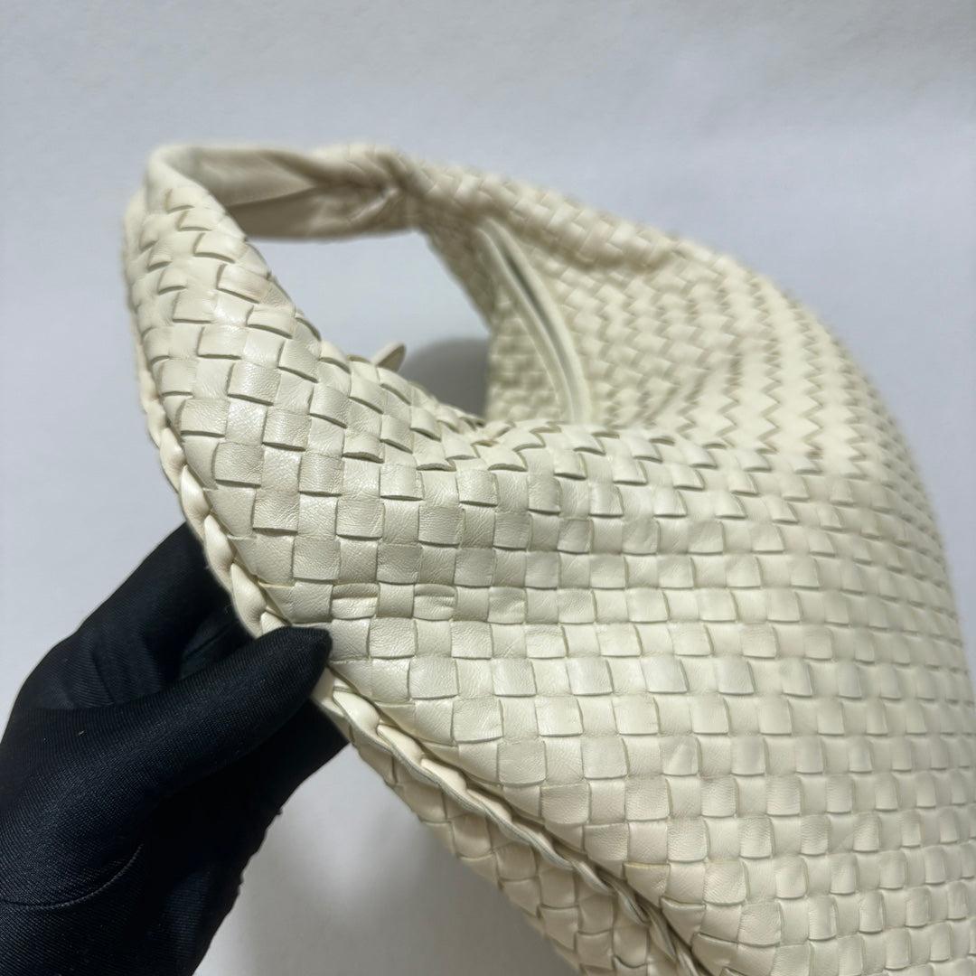 Bottega Veneta Hobo Bag Large Leather Milk White 47cm 1