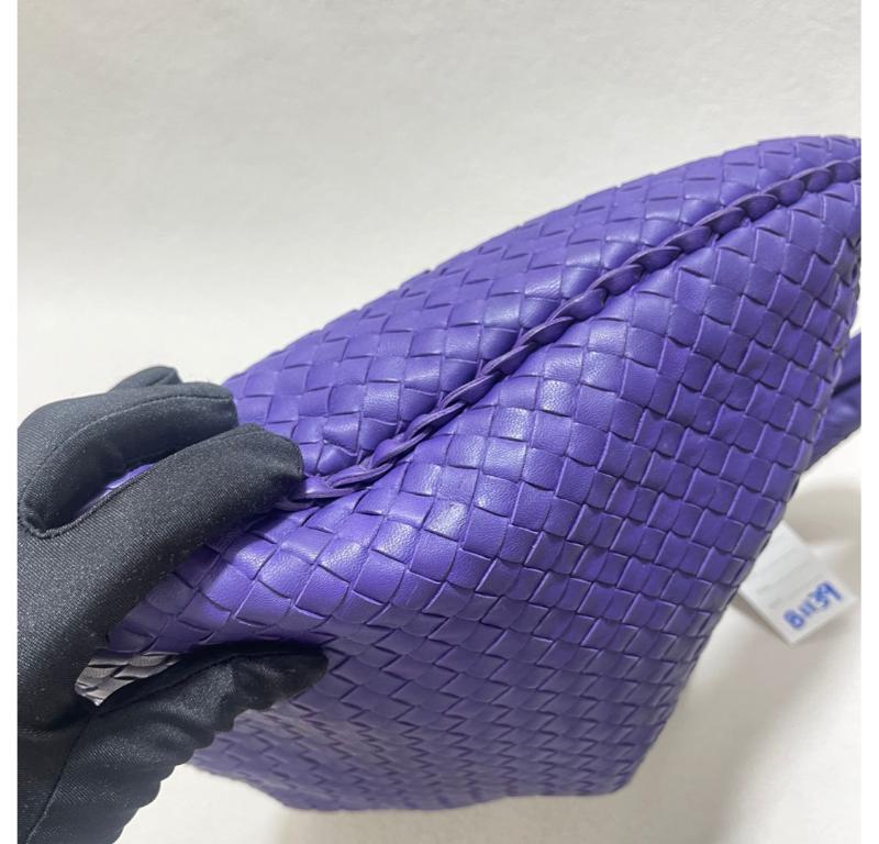 Bottega Veneta Hobo Bag Large Leather Purple 47cm 9