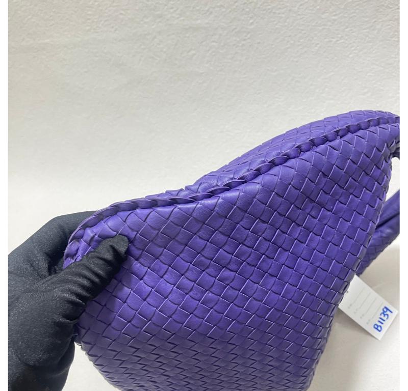 Bottega Veneta Hobo Bag Large Leather Purple 47cm 14