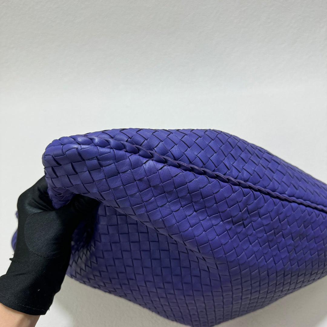 Bottega Veneta Hobo Bag Large Purple Leather 50cm 3
