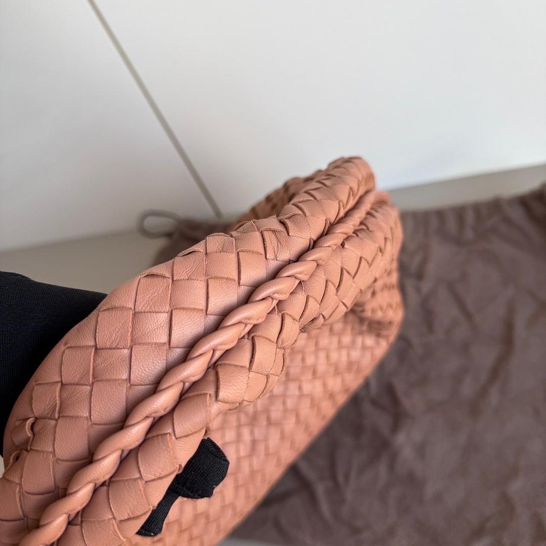 Bottega Veneta Hobo Tasche Leder Beige Klein 40cm Schmetterlingsausschnitt im Angebot 8