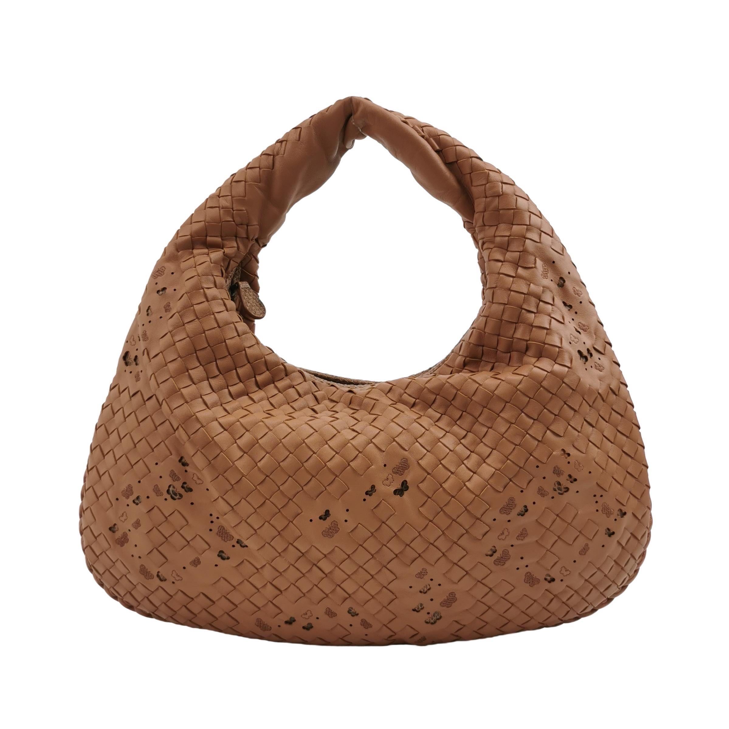 Bottega Veneta Sac Hobo en cuir Beige Small 40cm Butterfly Cutout