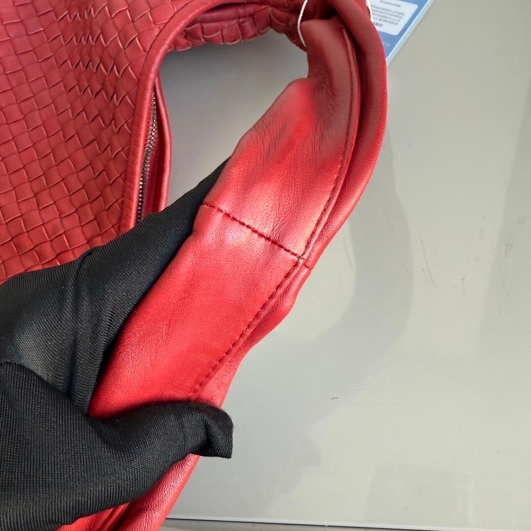 Bottega Veneta Hobo Maxi Dark Red leather 51cm For Sale 9