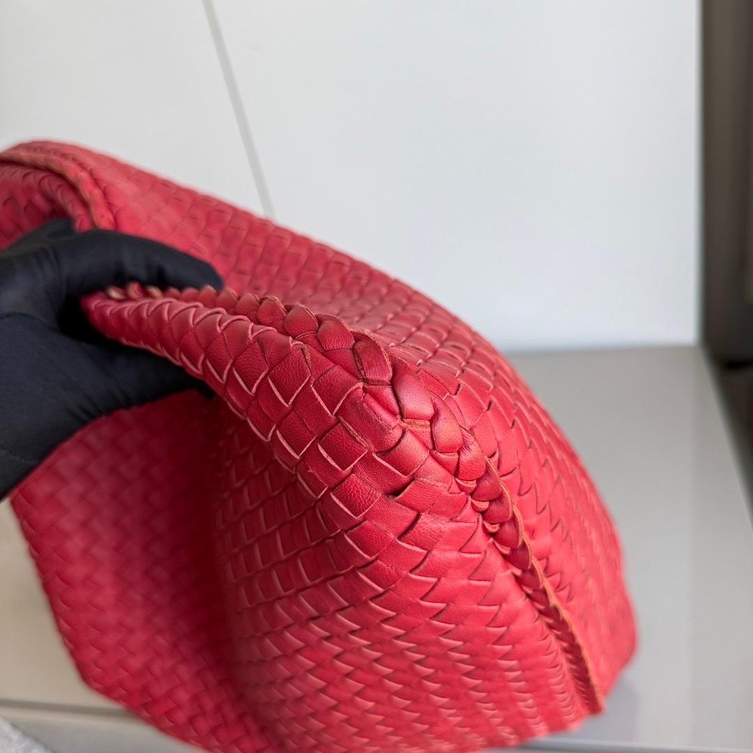 Bottega Veneta Hobo Maxi Dark Red leather 51cm For Sale 2