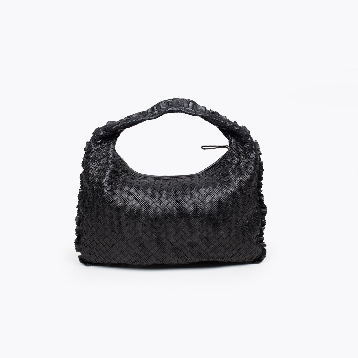Black Bottega Veneta Hobo Medium Shoulder Bag For Sale