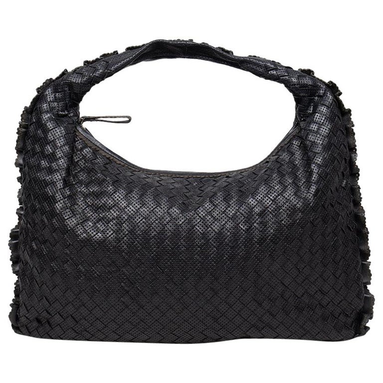 bottega veneta medium shoulder bag
