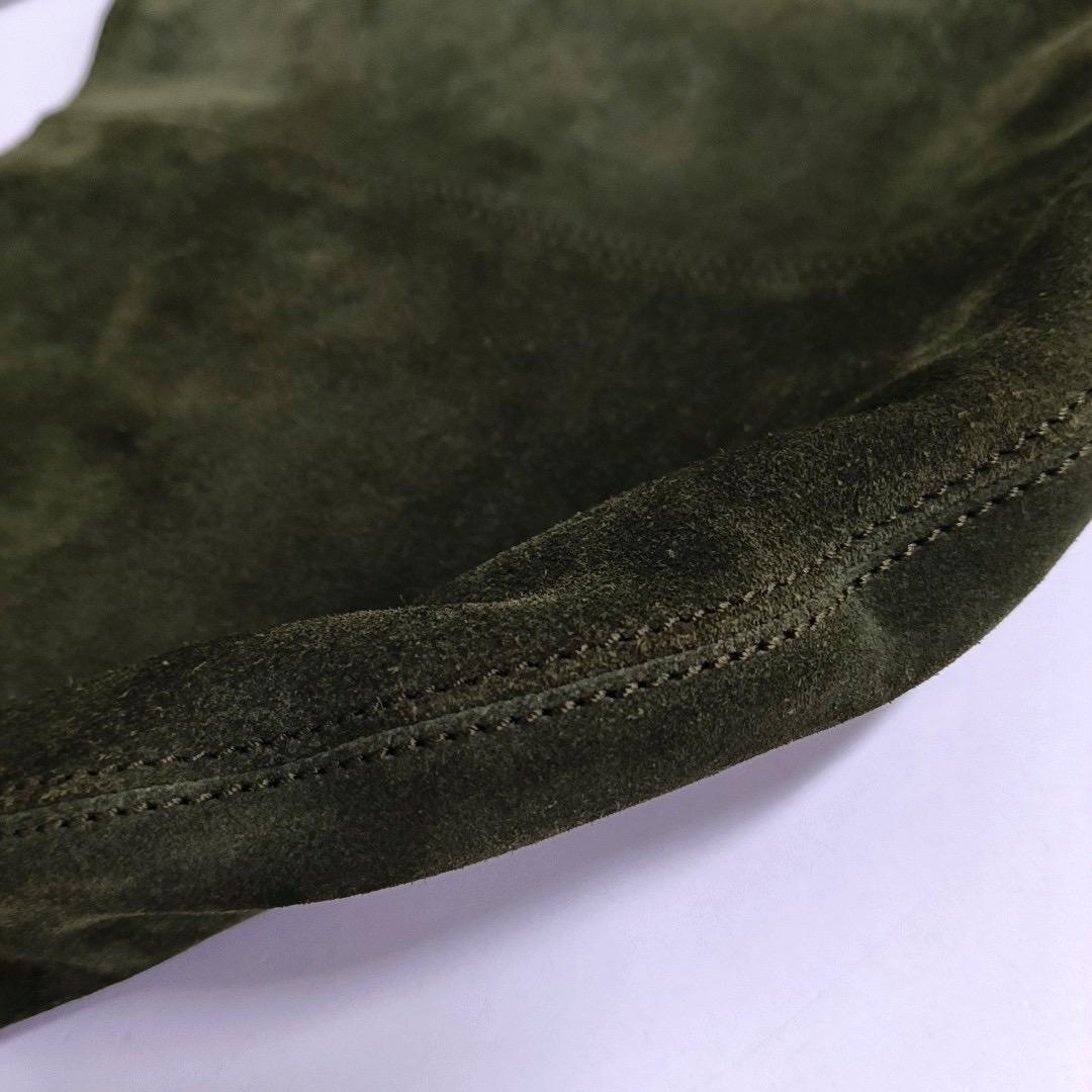 Bottega Veneta Hobo Greene & Greene in pelle scamosciata in vendita 6