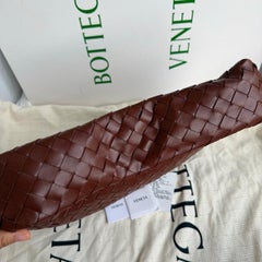 Bottega Veneta Hop Hobo Medium Leather Brick Red 46cm