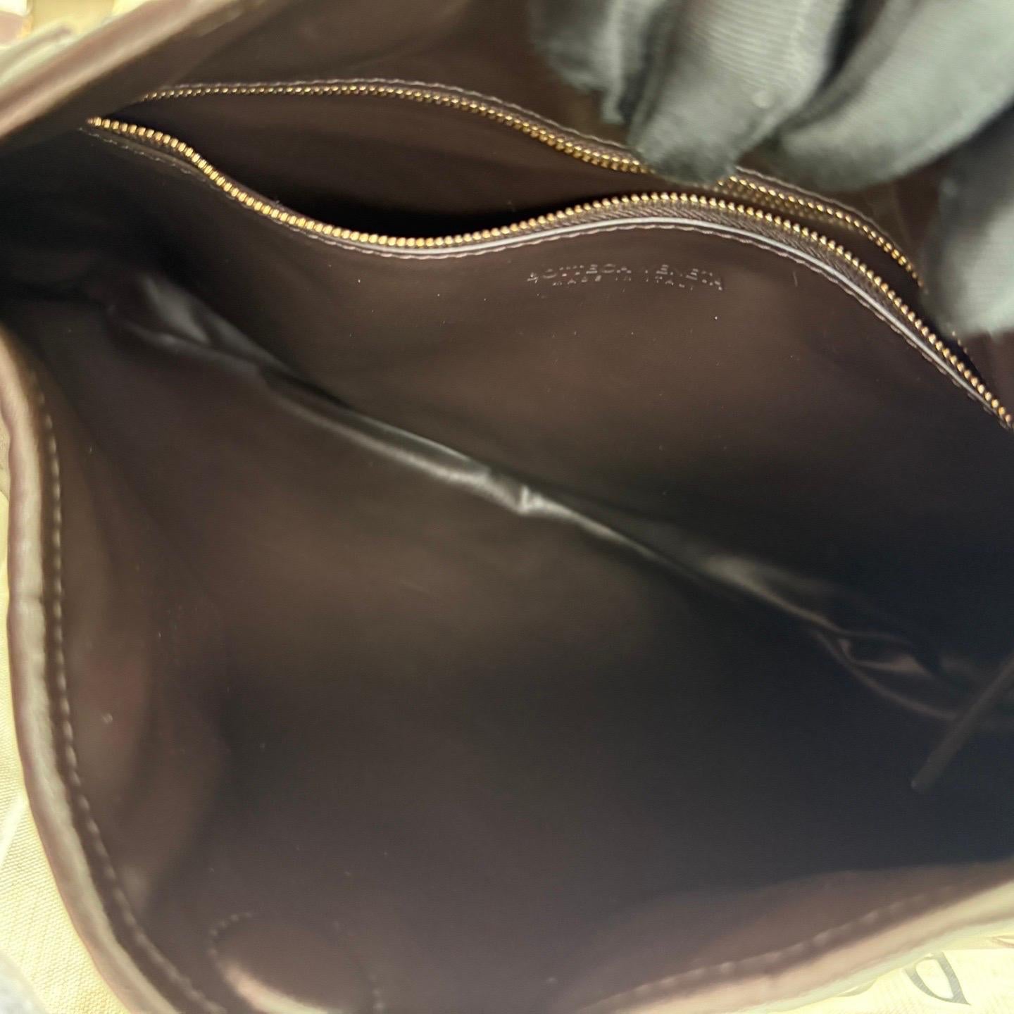 Bottega Veneta Hop Hobo Small Leather Chocolate Brown 2