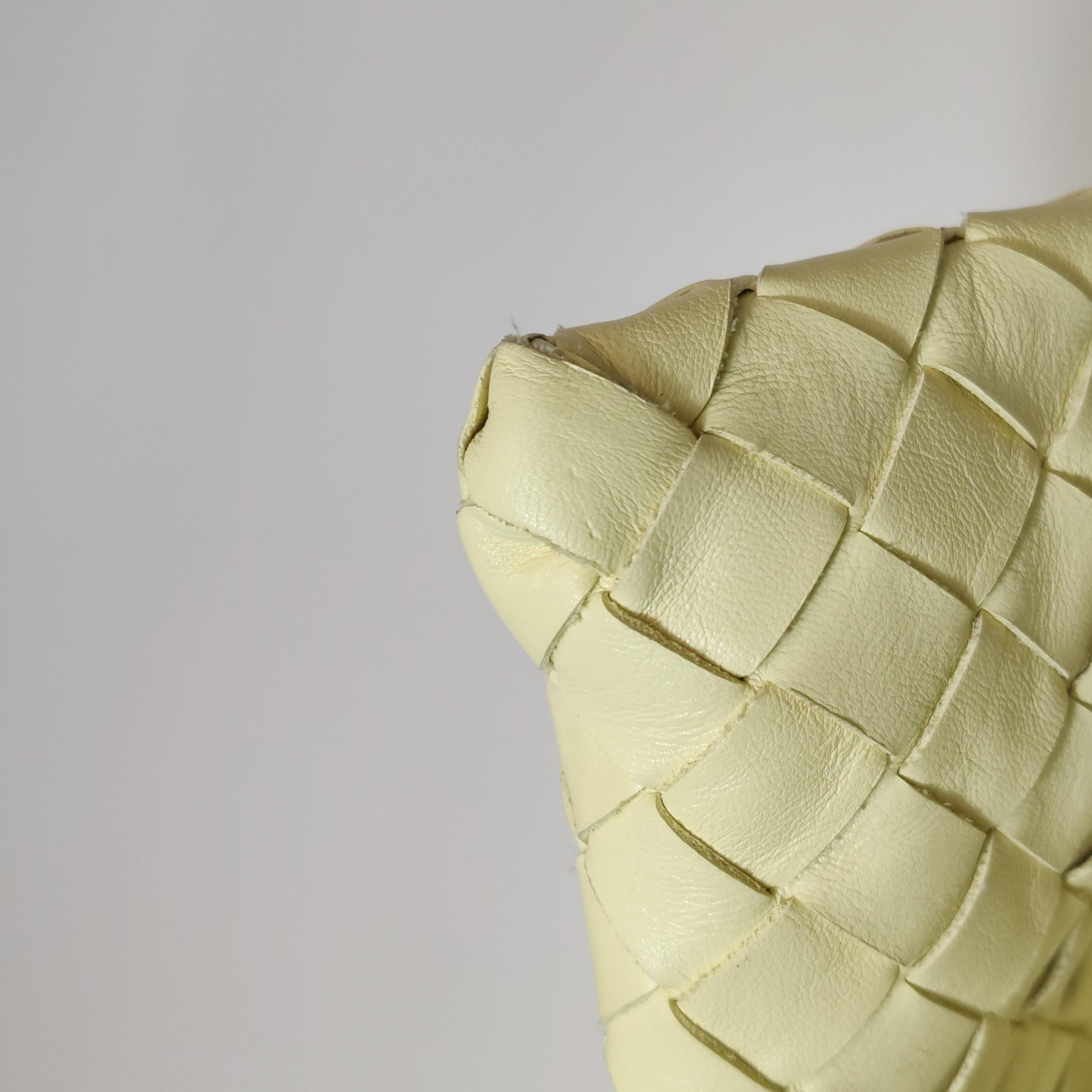 Bottega Veneta Hop Large Borsa Hobo in pelle giallo crema chiaro in vendita 5