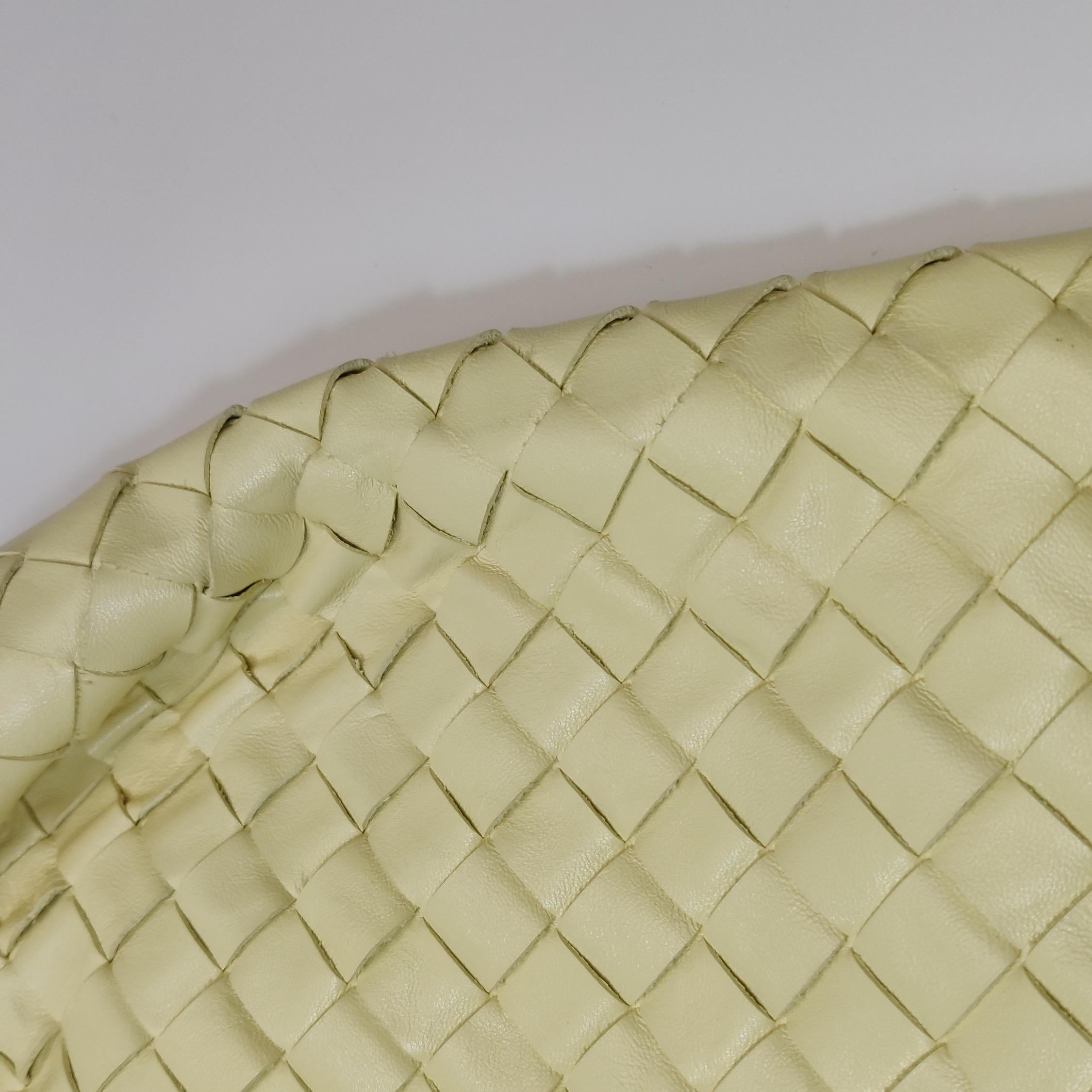 Bottega Veneta Hop Large Borsa Hobo in pelle giallo crema chiaro in vendita 6