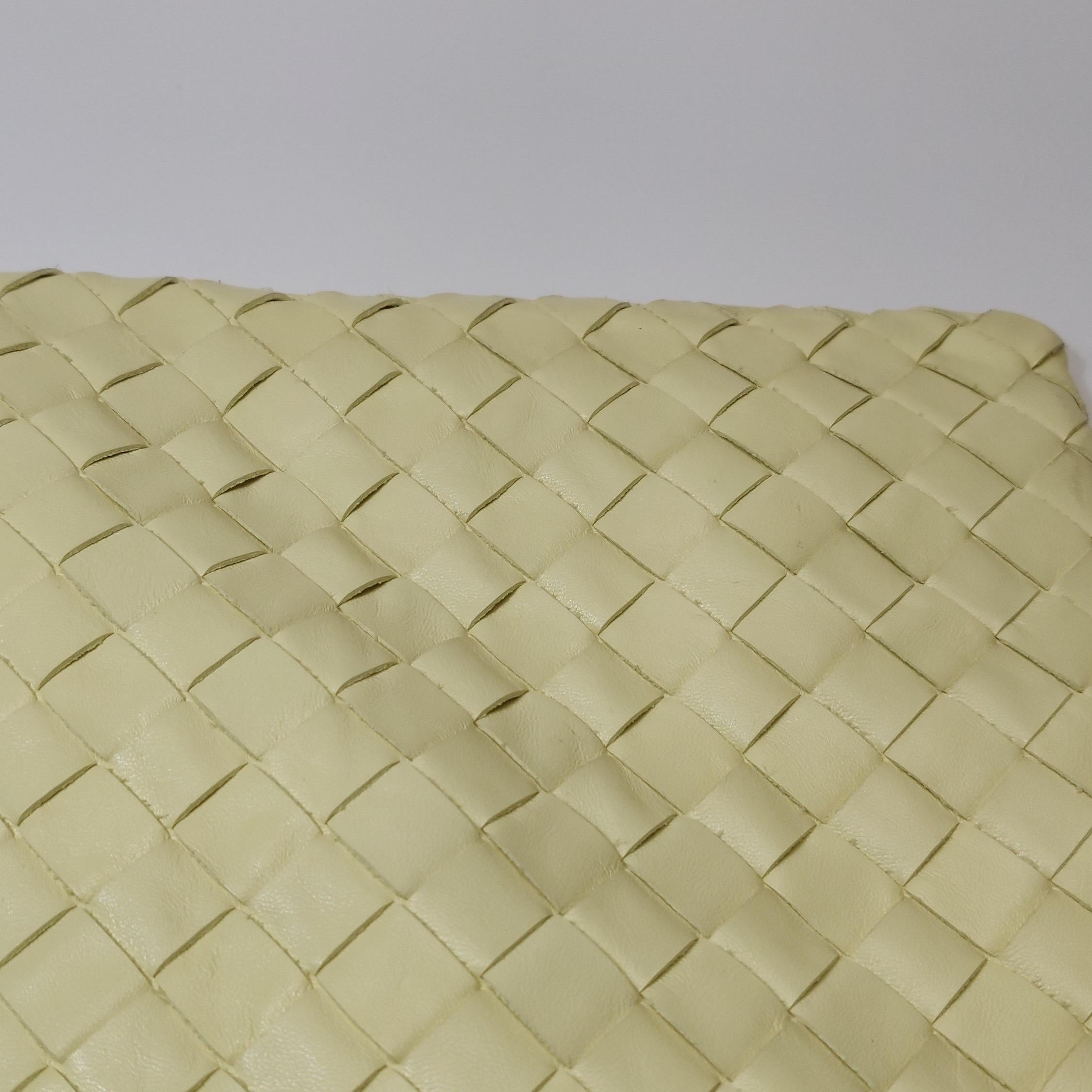 Bottega Veneta Hop Large Borsa Hobo in pelle giallo crema chiaro in vendita 10