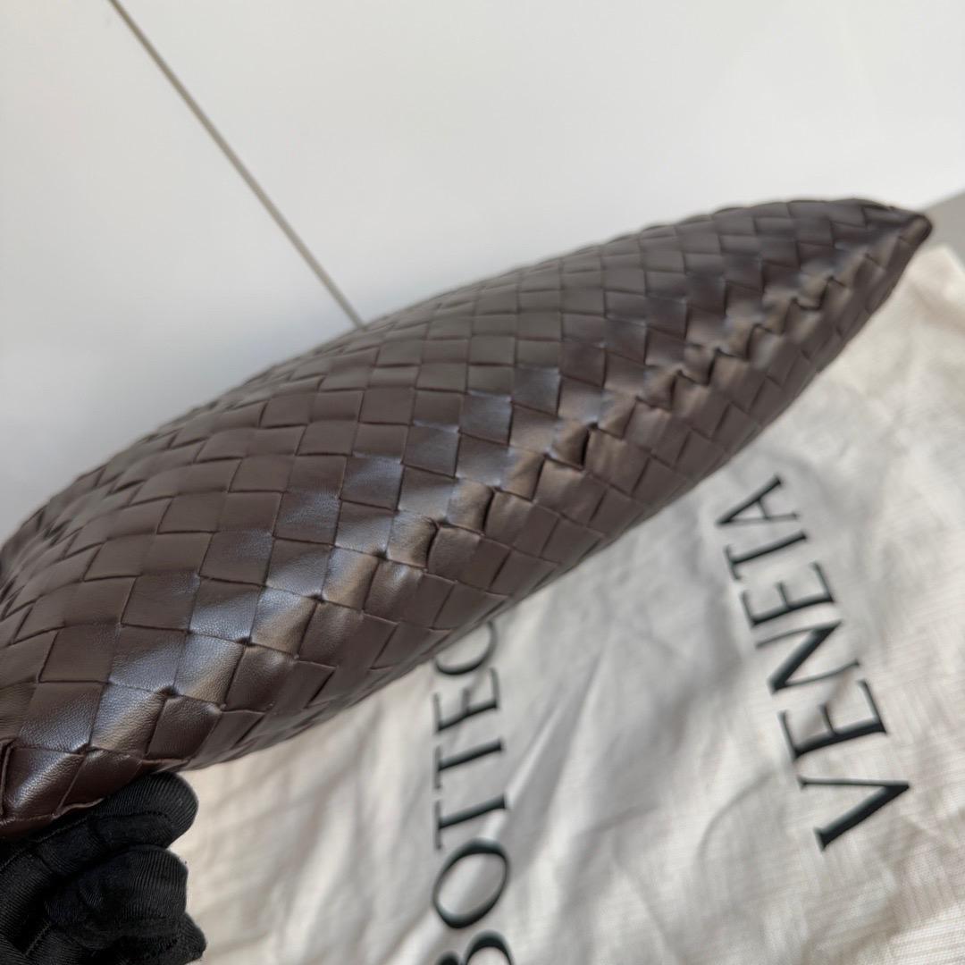 Bottega Veneta Hop Small Fondant Dark Chocolate Brown Leather Bag 13
