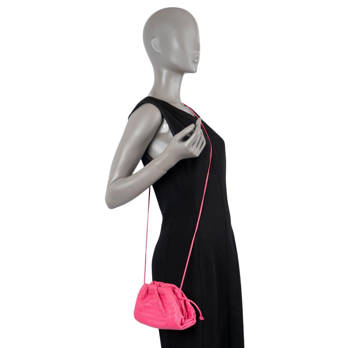 BOTTEGA VENETA hot pink leather INTRECCIATO MINI POUCH Crossbody Bag For Sale 2