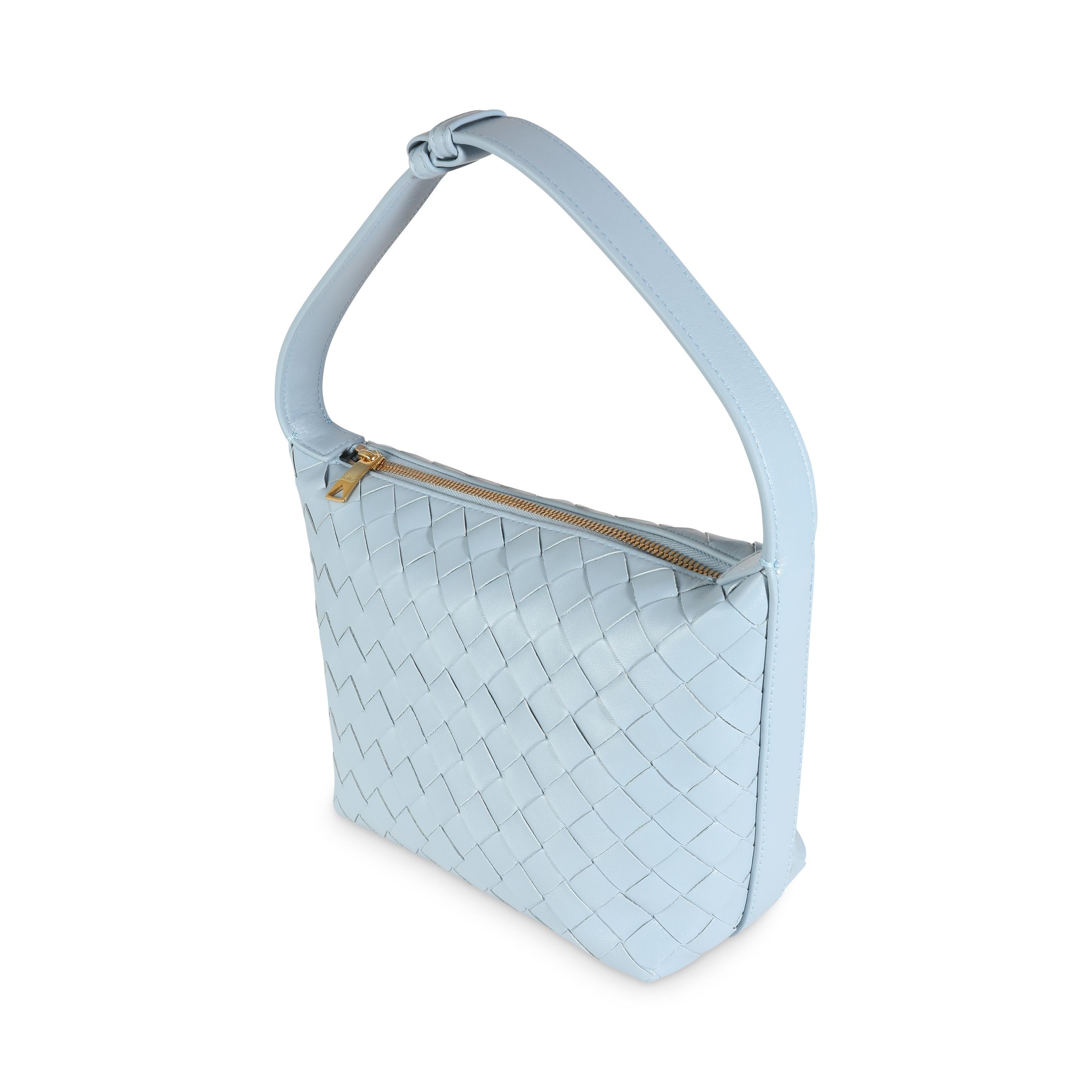 Bottega Veneta Ice Gold Nappa Intrecciato Mini Wallace In Excellent Condition In New York, NY