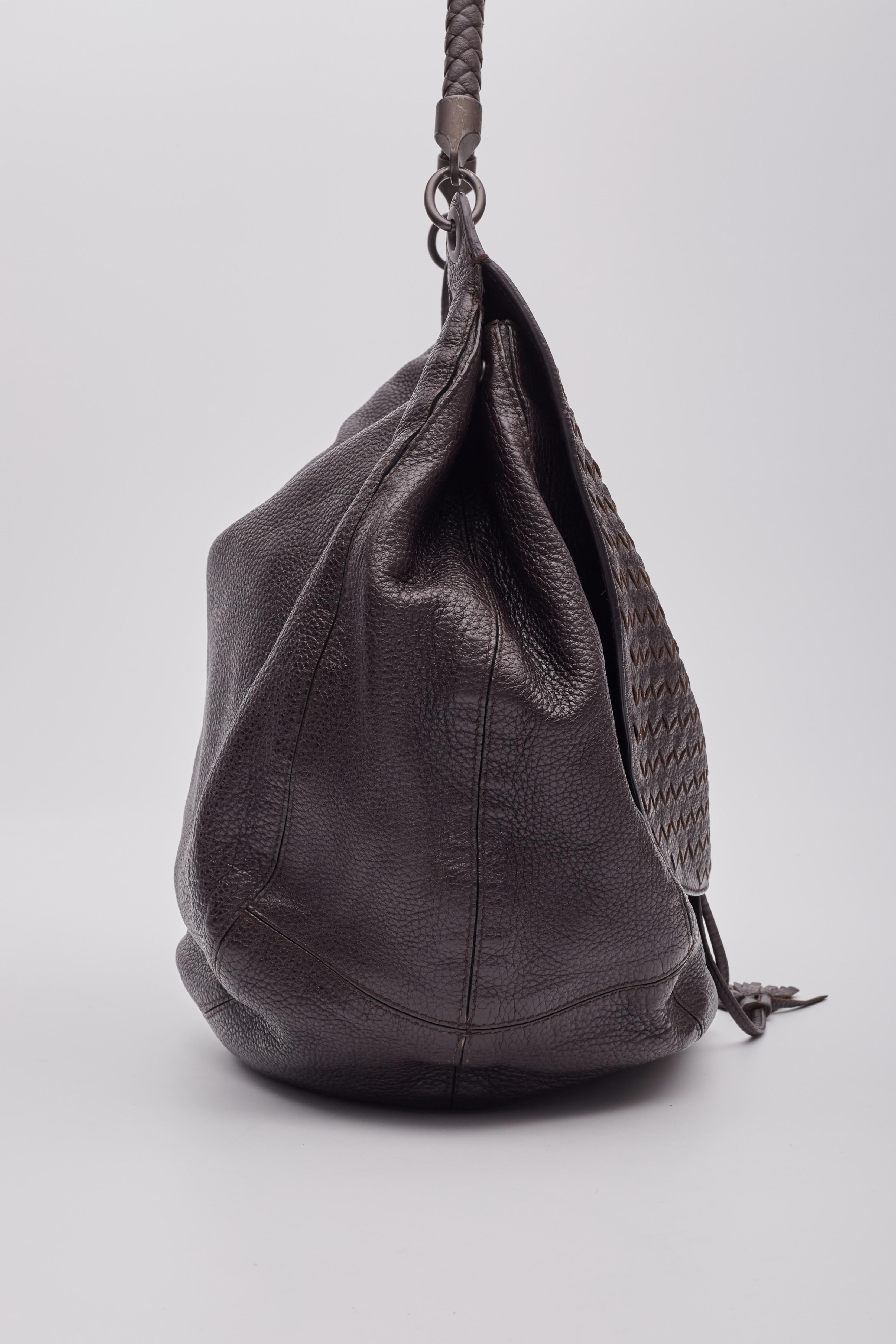 Bottega Veneta Intrecciato Copper Brown Leather Hobo Bag For Sale 3