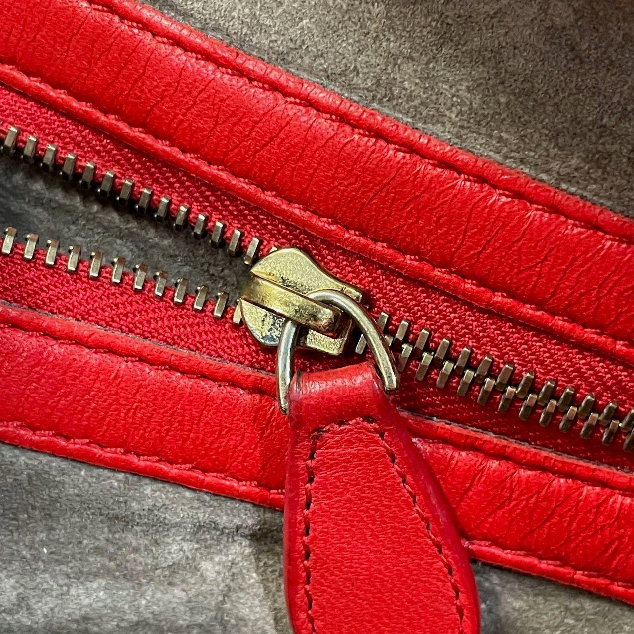 Bolso Hobo Bottega Veneta Intrecciato de piel Rojo Grande en venta 6