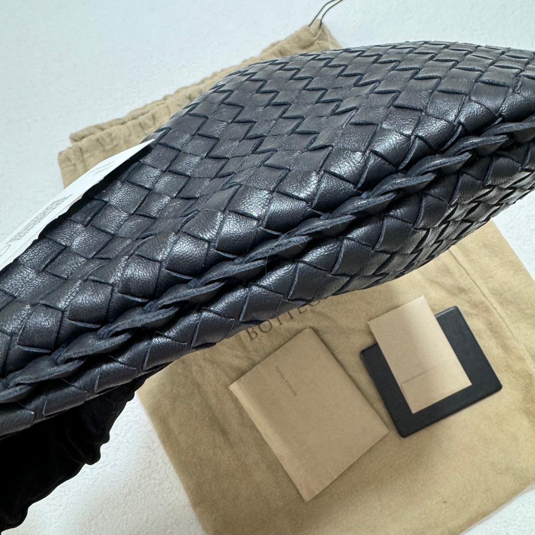 Bottega Veneta Bolso Hobo Intrecciato Mediano Piel de cordero negra 40cm 12
