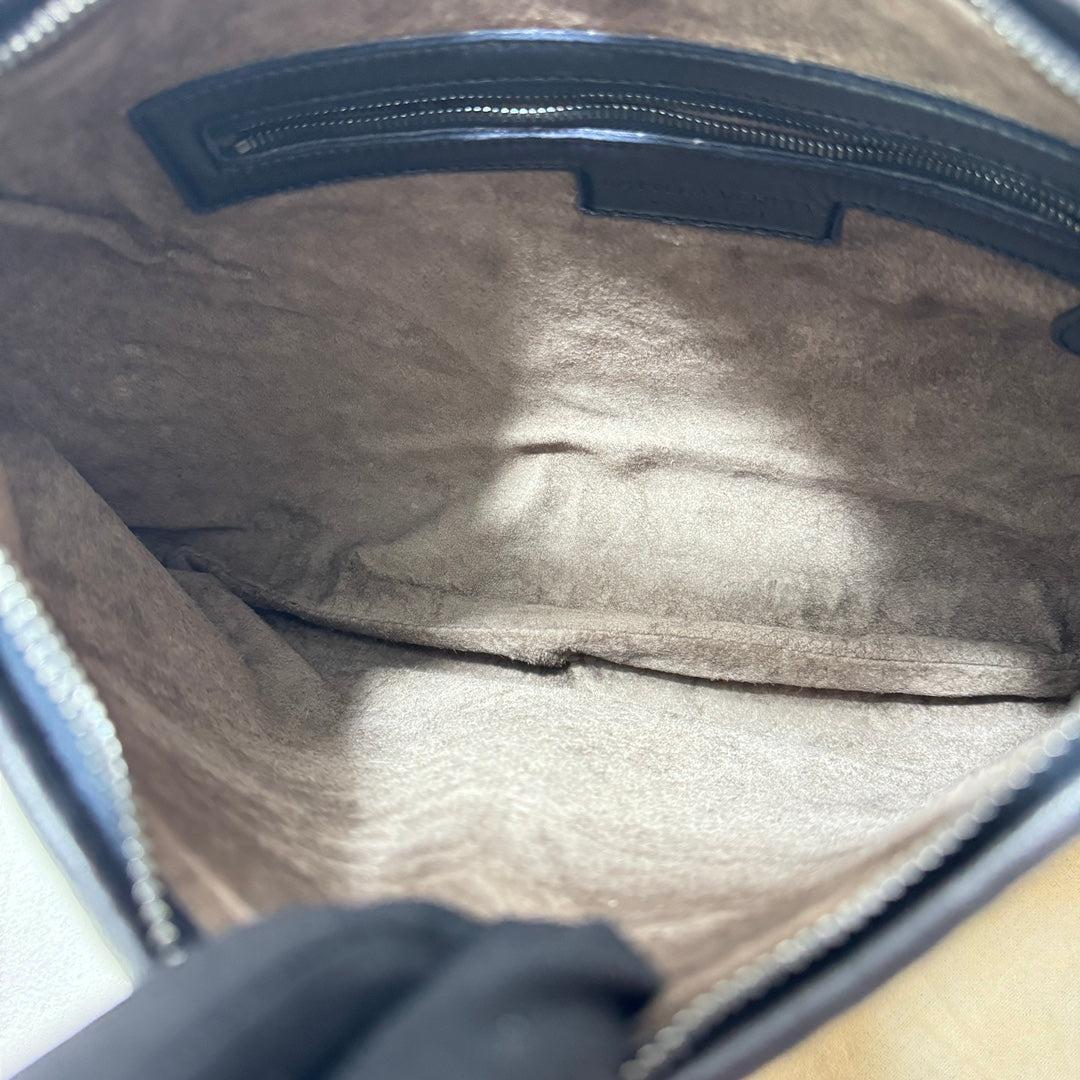 Bottega Veneta Bolso Hobo Intrecciato Mediano Piel de cordero negra 40cm 15
