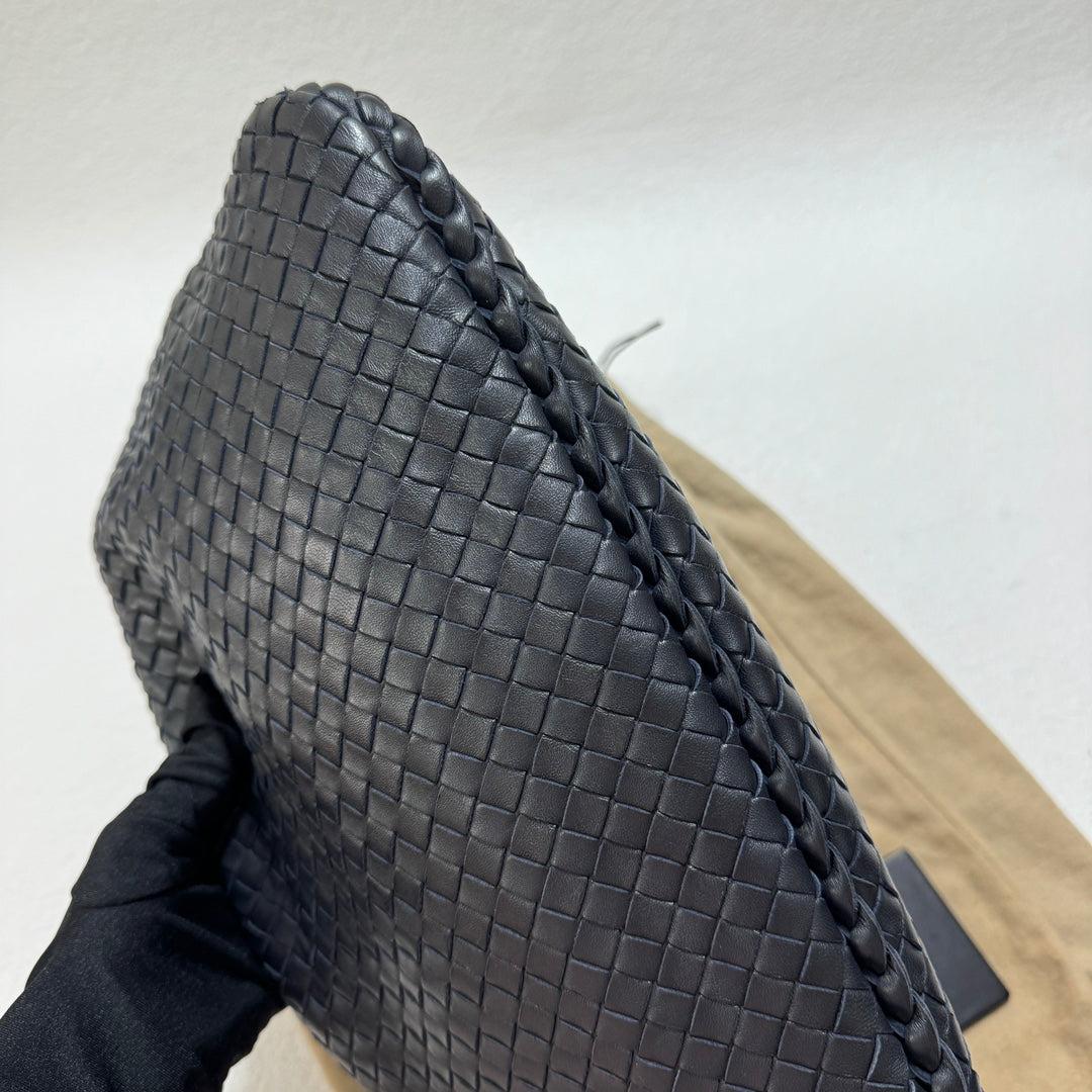 Bottega Veneta Bolso Hobo Intrecciato Mediano Piel de cordero negra 40cm 3