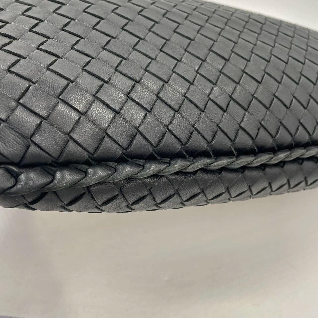 Bottega Veneta Intrecciato Hobo Bag Medium Black Lambskin leather 45cm 6