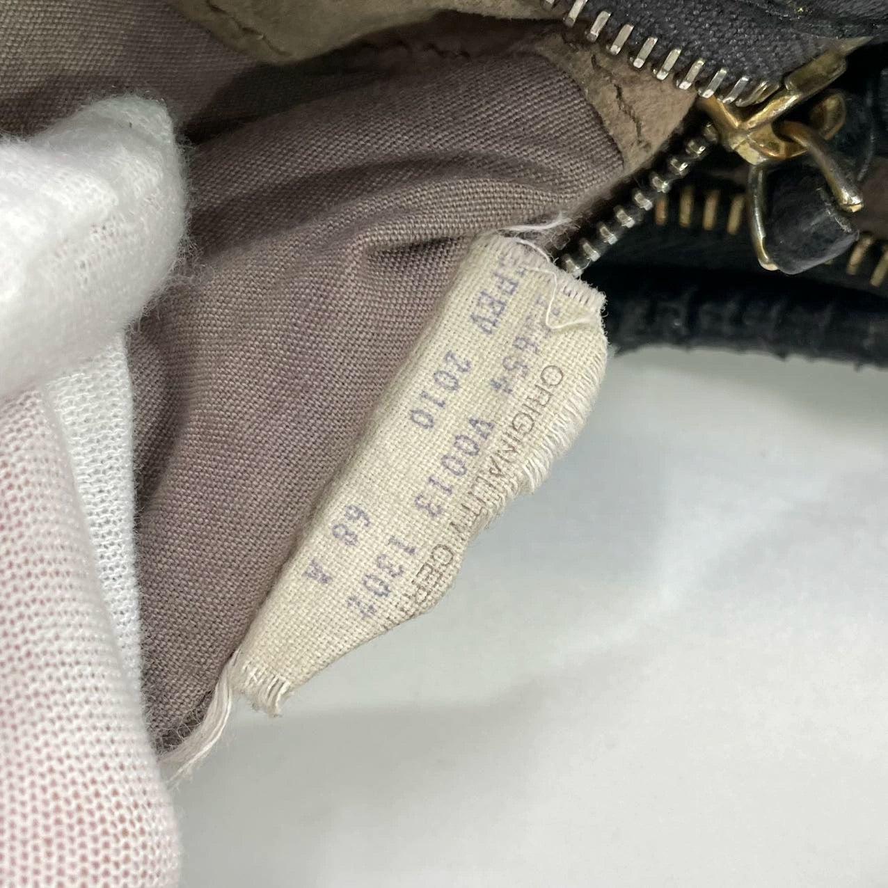 Bottega Veneta Bolso Hobo Intrecciato Mediano Piel de cordero negra 45cm en venta 6