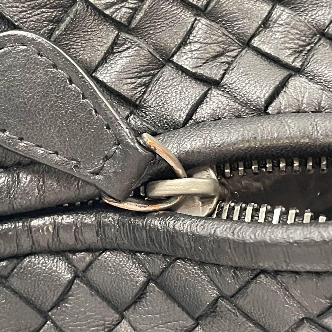 Bottega Veneta Intrecciato Hobo Bag Medium Black Lambskin leather 45cm 11