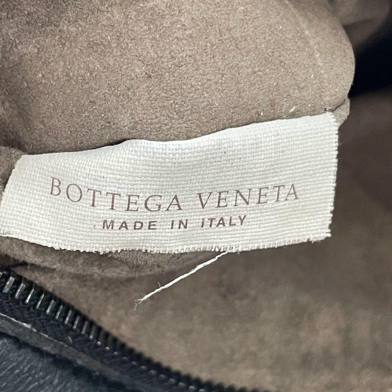 Bottega Veneta Intrecciato Hobo Bag Medium Black Lambskin leather 45cm 3