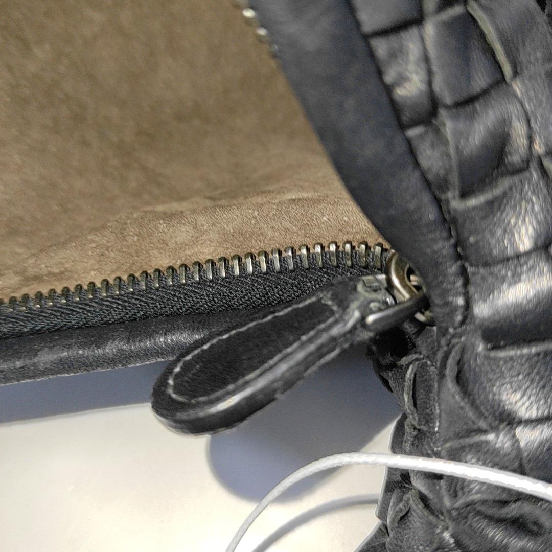 Bottega Veneta Bolso Hobo Intrecciato Mediano Piel de cordero negra 48cm 6
