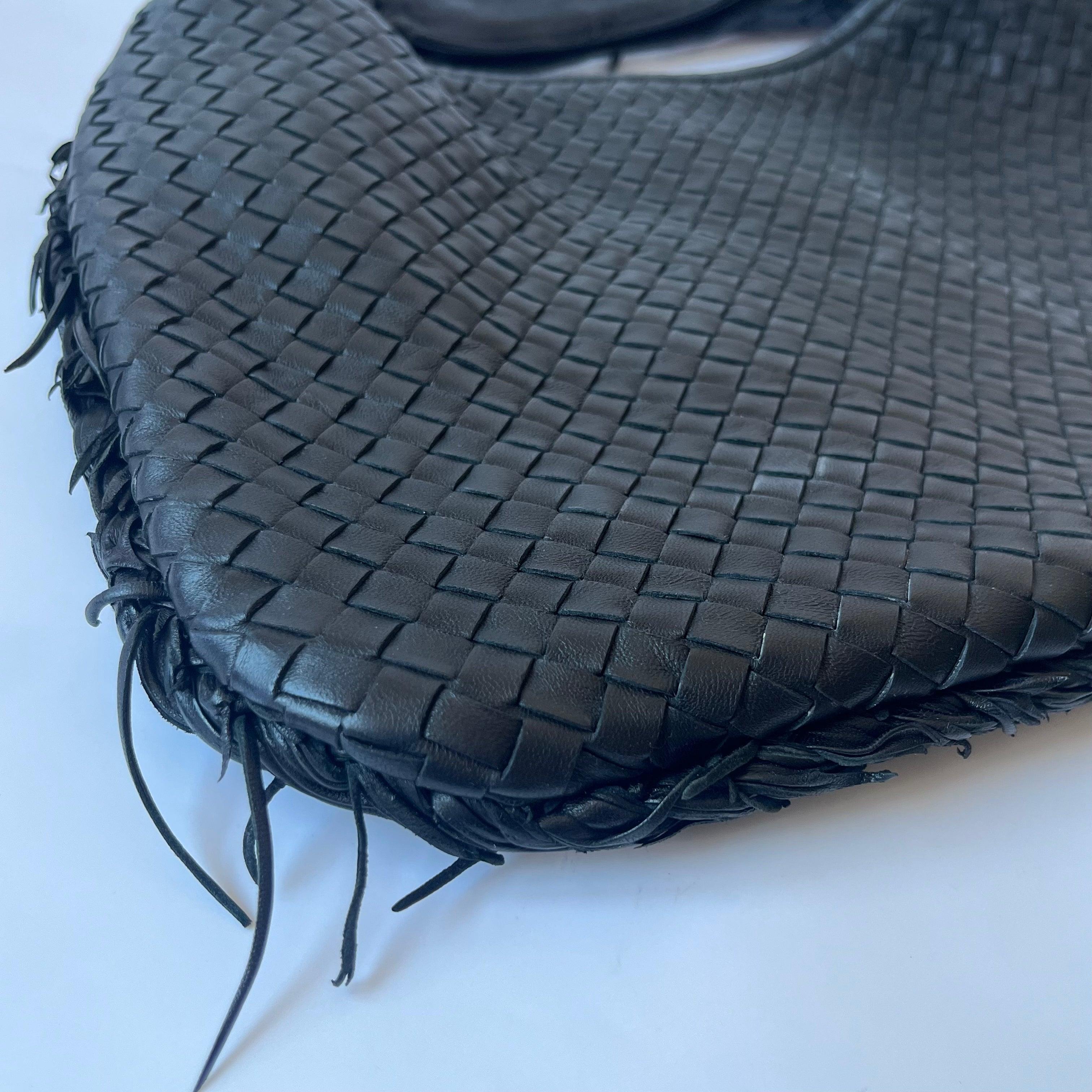 Bottega Veneta Bolso Hobo Intrecciato Mediano Piel de cordero negra 48cm en venta 4