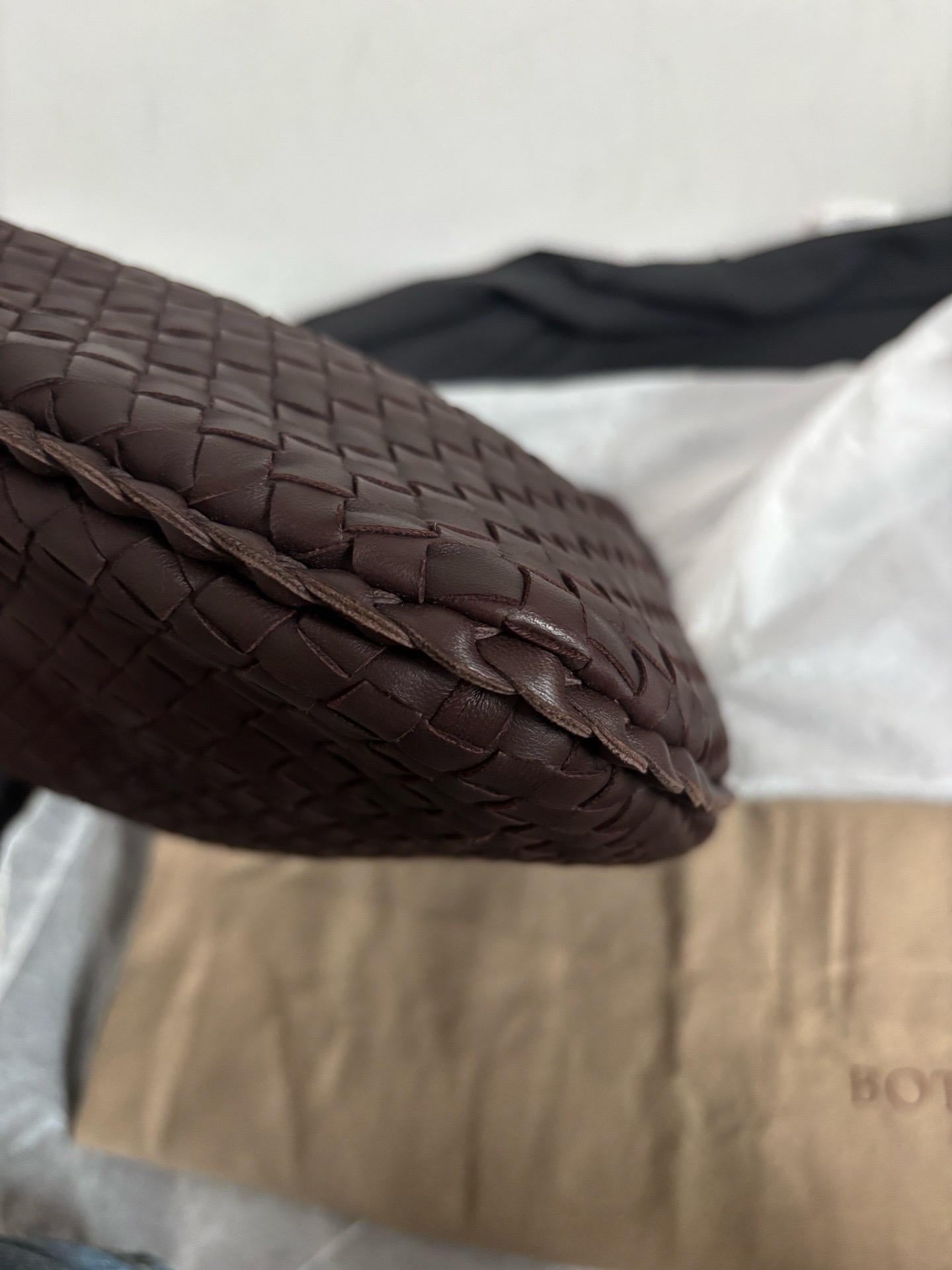 Bottega Veneta Intrecciato Hobo Bag Medium Brown Lambskin leather 40cm 11