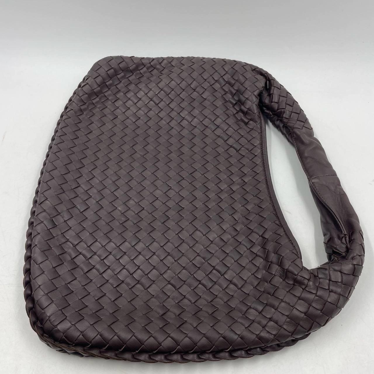 Bottega Veneta Intrecciato Hobo Bag Medium Brown Lambskin leather For Sale 4