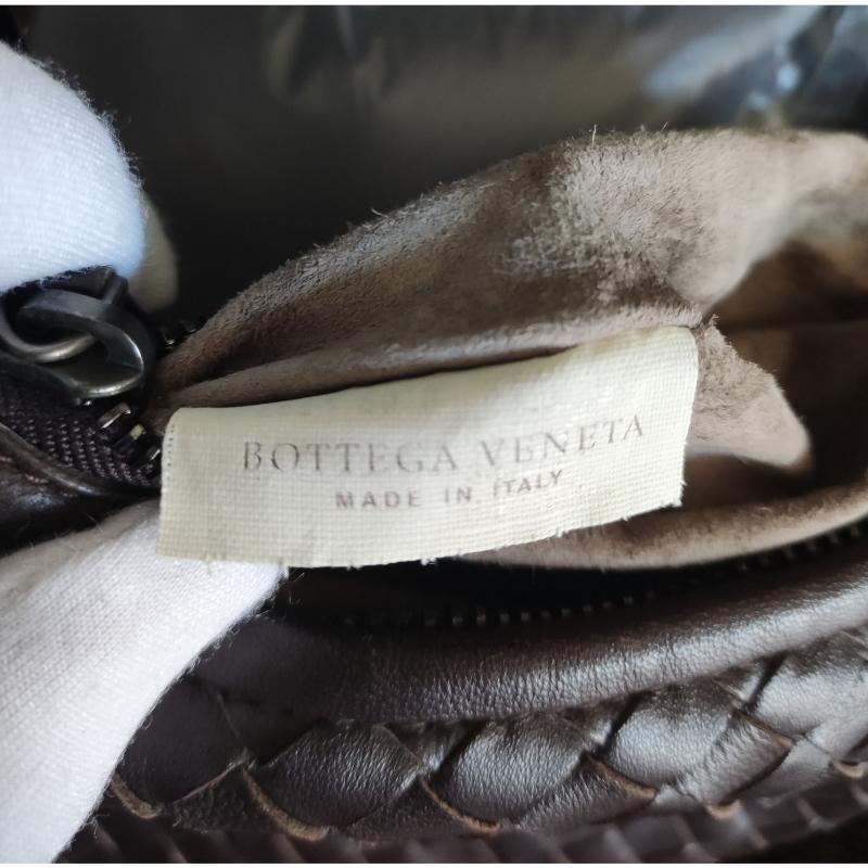 Bottega Veneta Intrecciato Hobo Bag Medium Chocolate Brown Lambskin leather 40cm 9