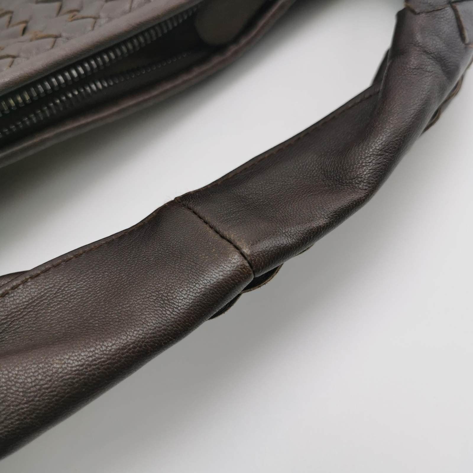 Bottega Veneta Intrecciato Hobo Bag Medium Chocolate Brown Lambskin leather 40cm 3