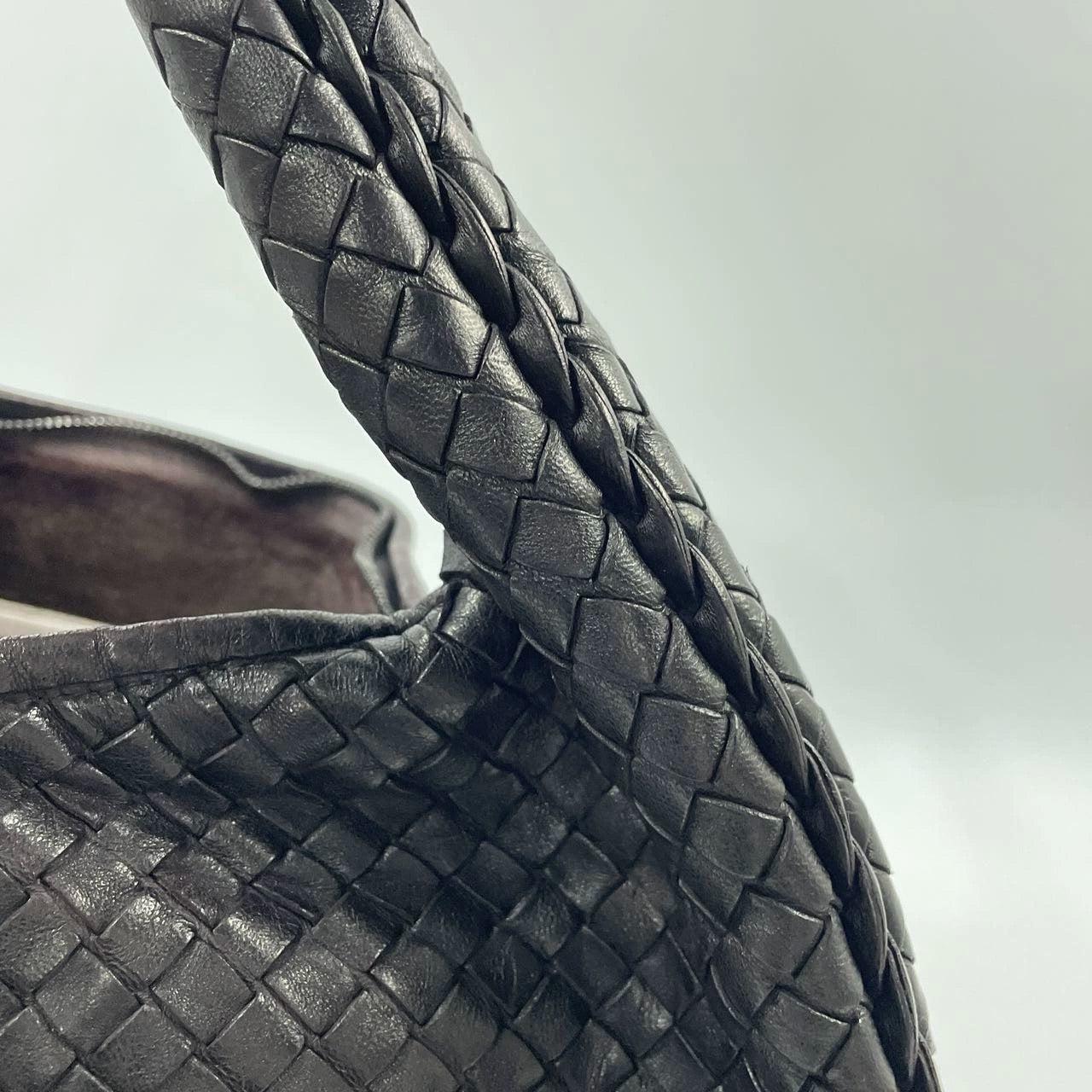 Bottega Veneta Intrecciato Hobo Bag Medium Dark Chocolate Brown Lambskin leather 10