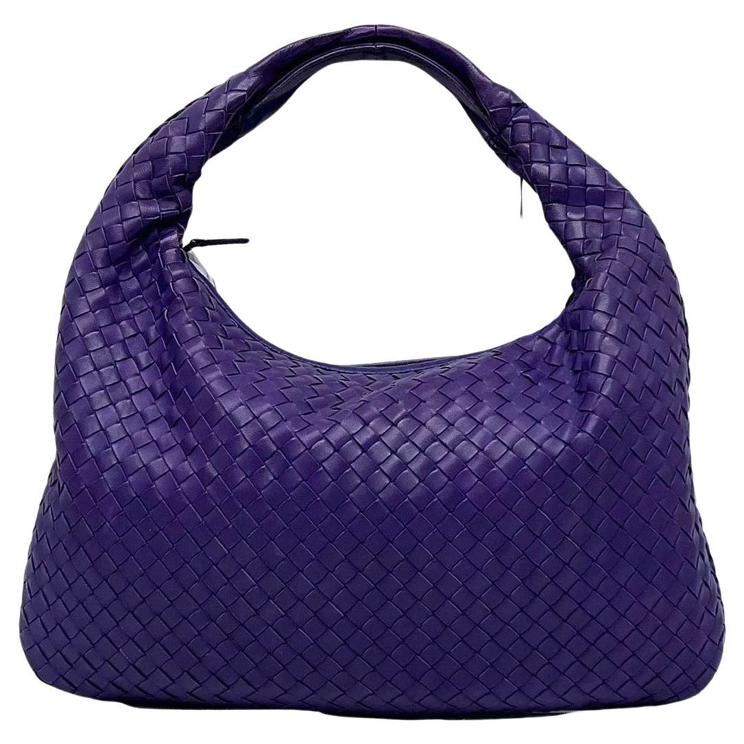 Bottega Veneta Intrecciato Hobo Bag Medium Purple Lambskin leather For Sale