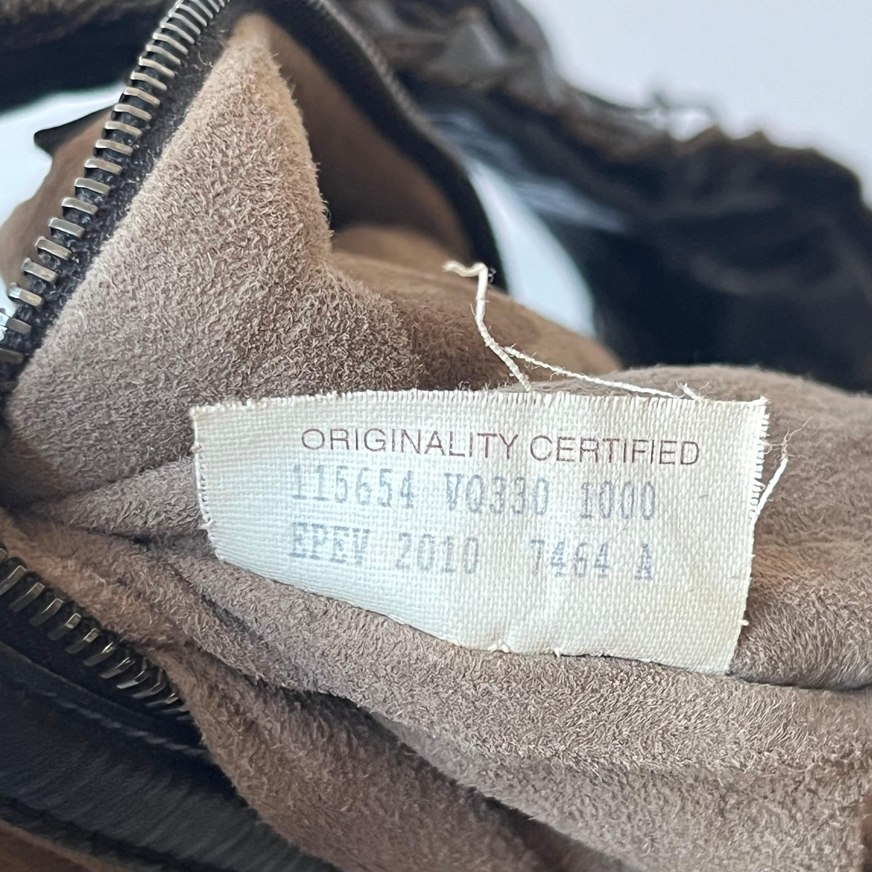 Bottega Veneta Intrecciato Hobo Tasche Netz & Fransen Schwarzes Lammfell Leder Medium im Angebot 8