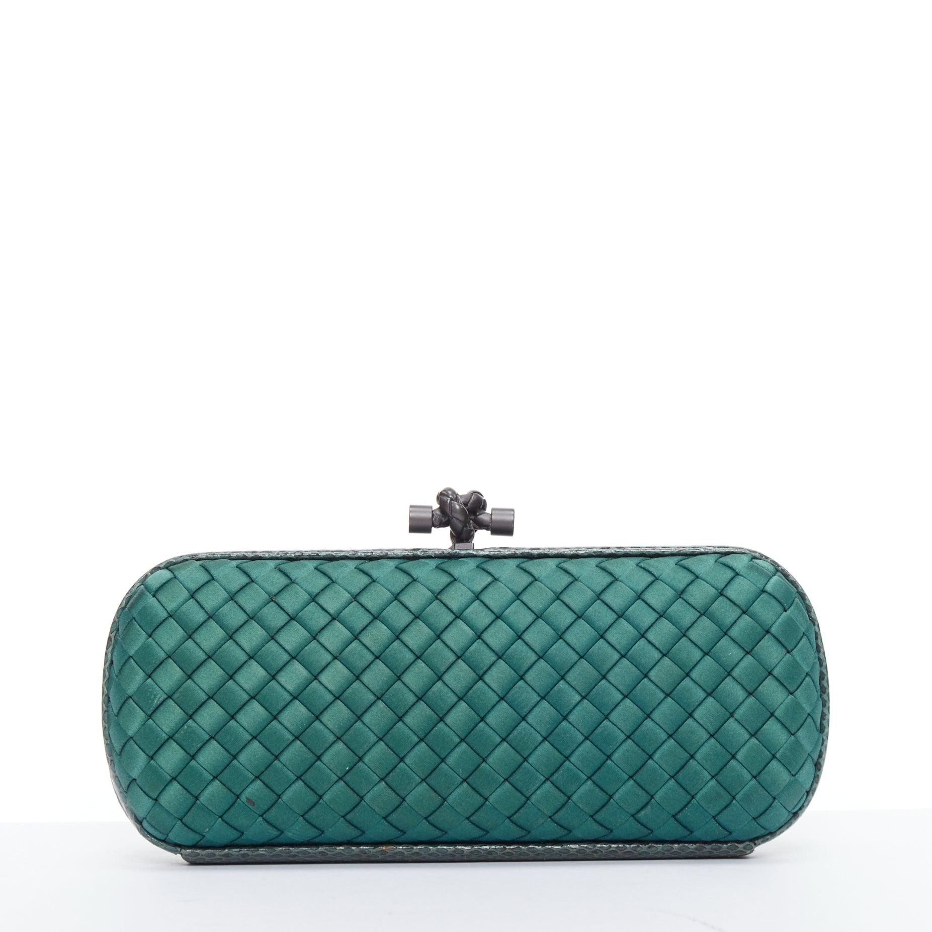 BOTTEGA VENETA Intrecciato Knot green satin woven ayers trim box clutch In Fair Condition In Hong Kong, NT