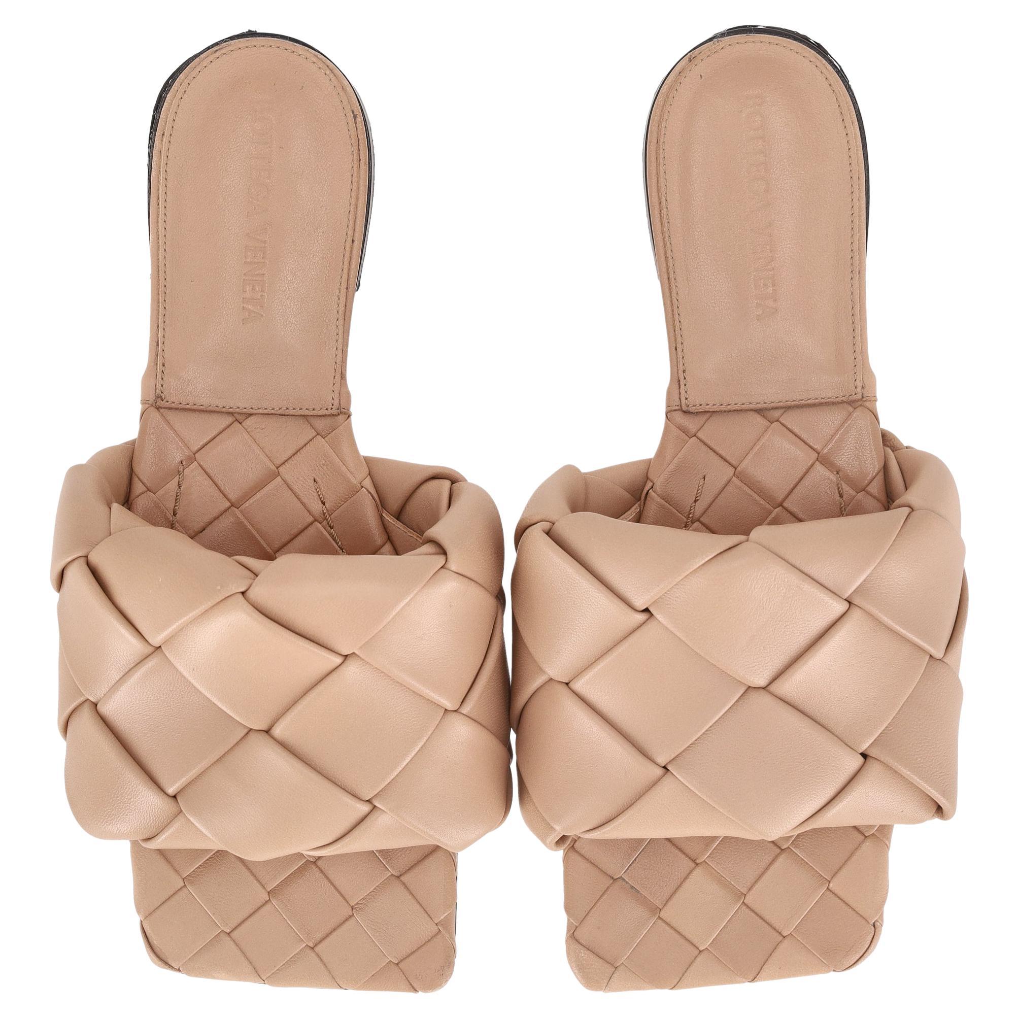 Sandales Lido en cuir Intrecciato de Bottega Veneta