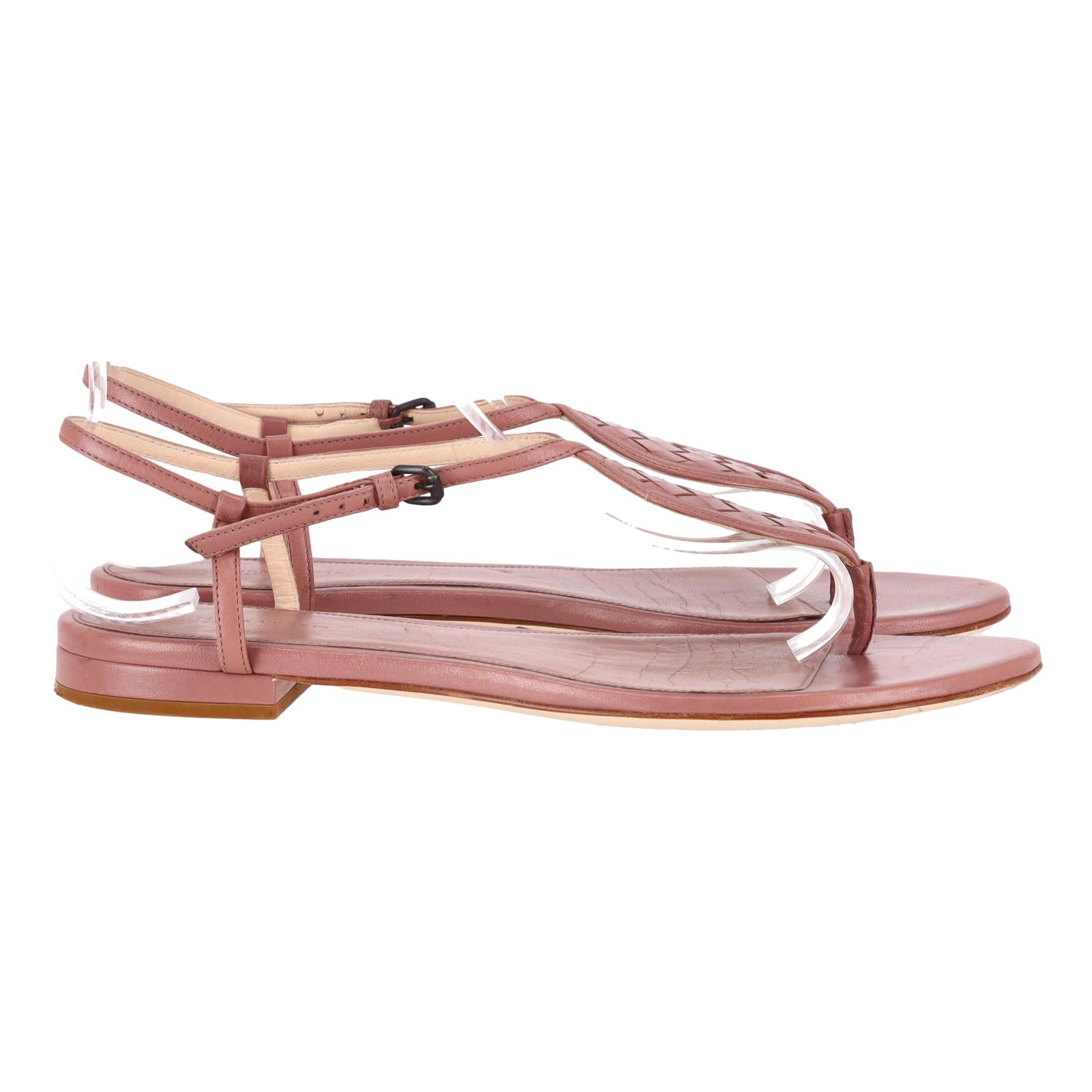 Sandalias de tiras de piel Bottega Veneta Intrecciato en Excelente estado para la venta en London, GB
