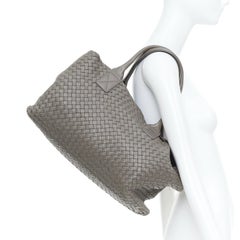 BOTTEGA VENETA Intrecciato Nappa Medium Cabat woven shopper leather tote bag