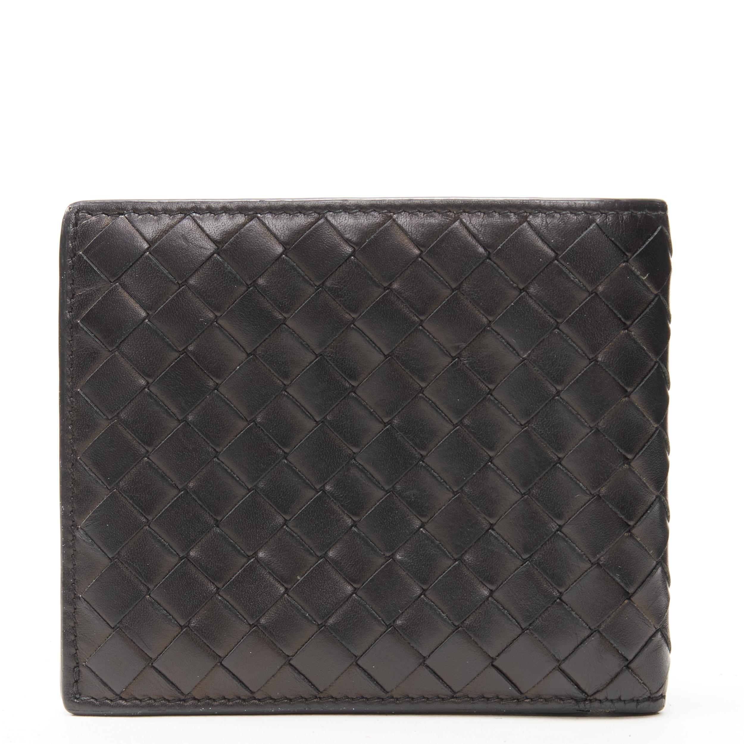 BOTTEGA VENETA Intrecciato weave black 8-card bifold wallet For Sale at  1stDibs