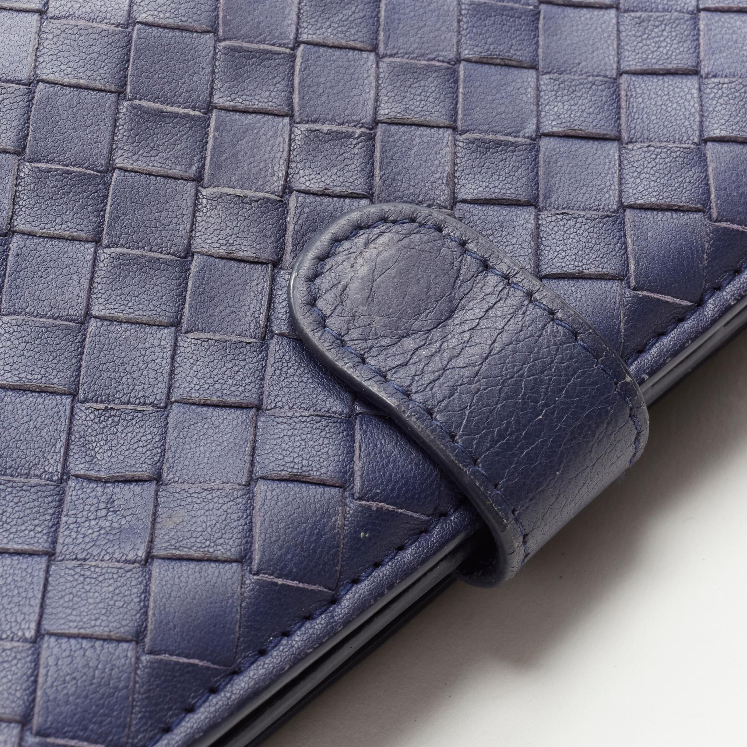 BOTTEGA VENETA Intrecciato Weave navy blue leather zip coins 10-slot wallet 2