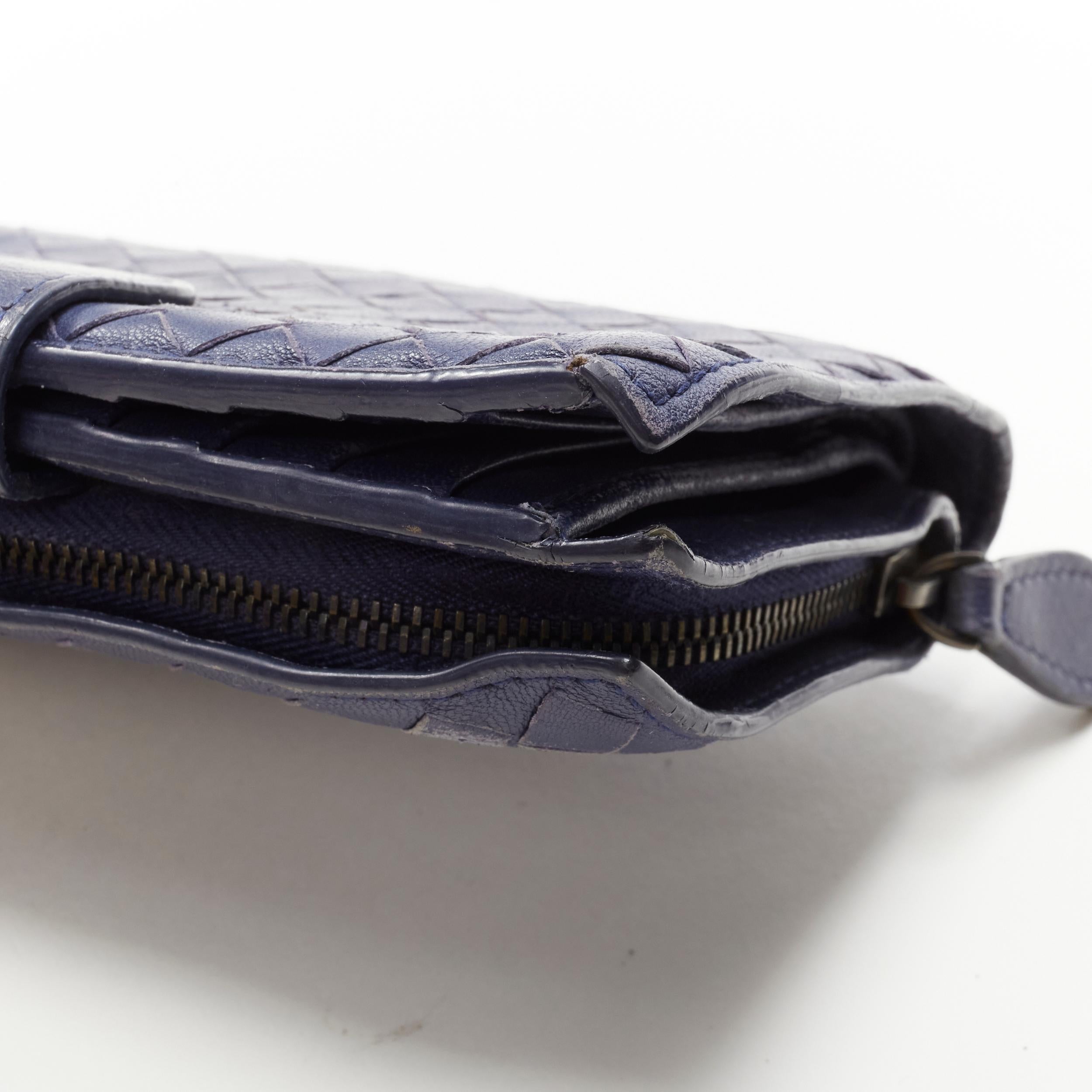 BOTTEGA VENETA Intrecciato Weave navy blue leather zip coins 10-slot wallet 3