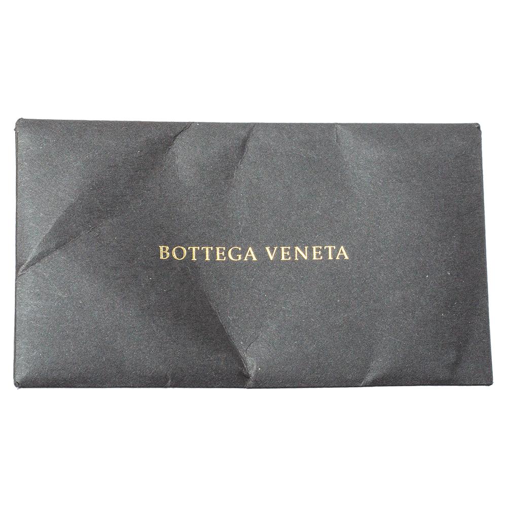 Bottega Veneta Ivory Leather Mini Pouch Bag 2