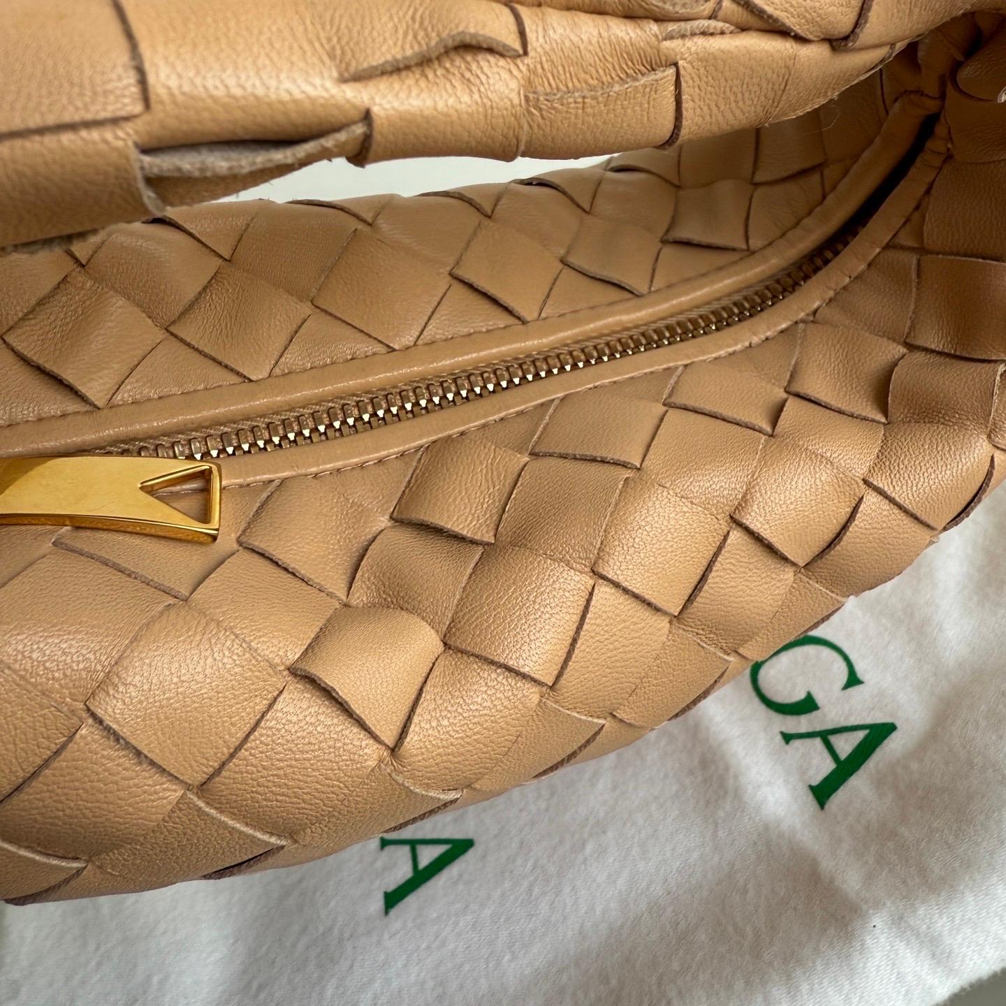 Bottega Veneta Jodie Mini Almond Beige Lambskin Leather Clutch Bag 6