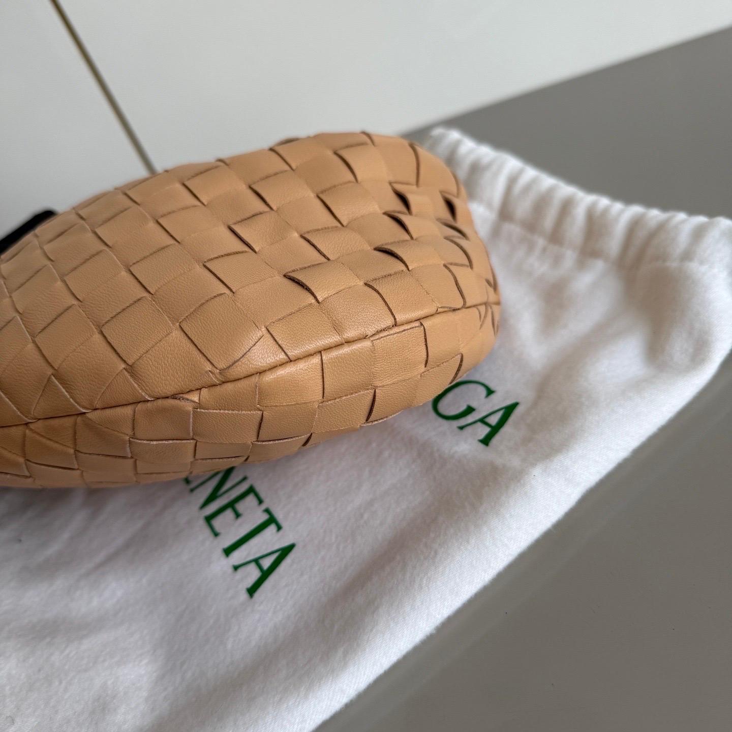 Bottega Veneta Jodie Mini Almond Beige Lambskin Leather Clutch Bag 3