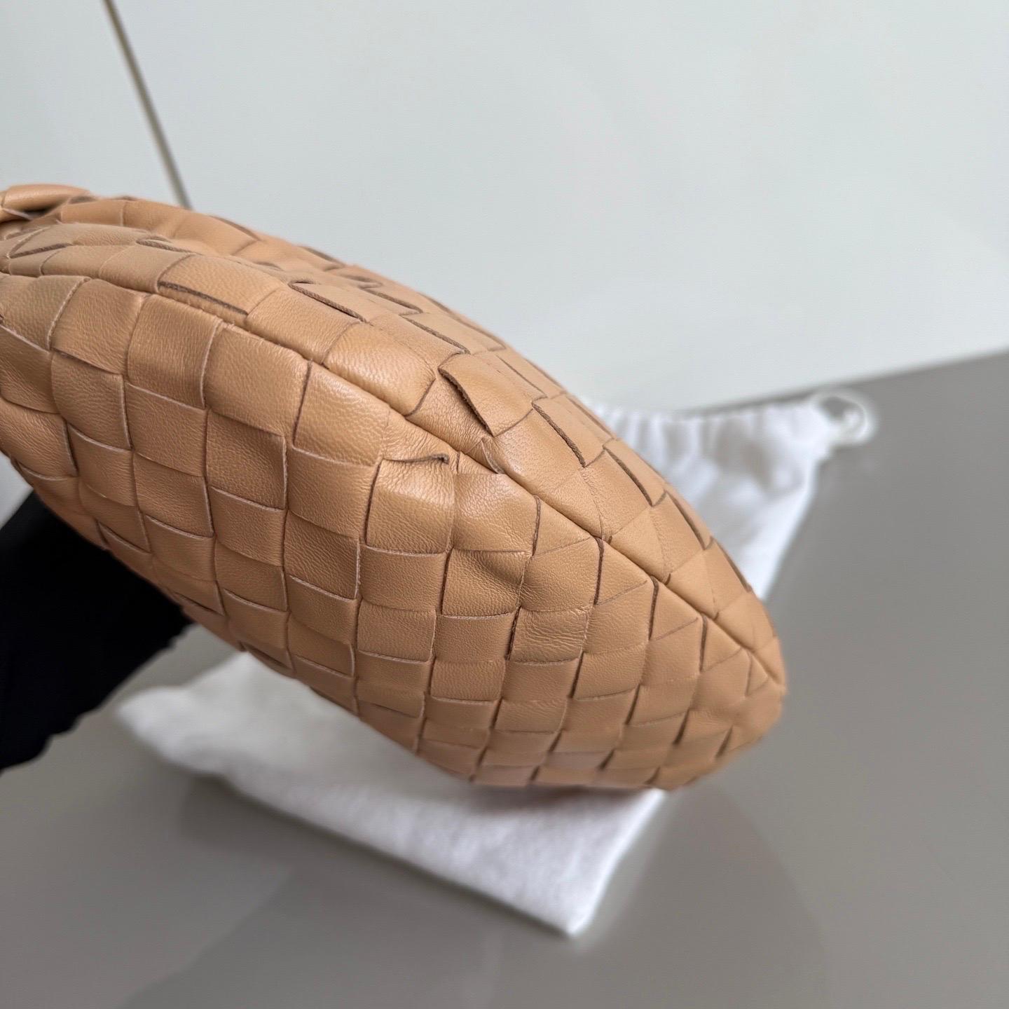 Bottega Veneta Jodie Mini Almond Beige Lambskin Leather Clutch Bag 5